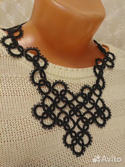 Воротник фриволите