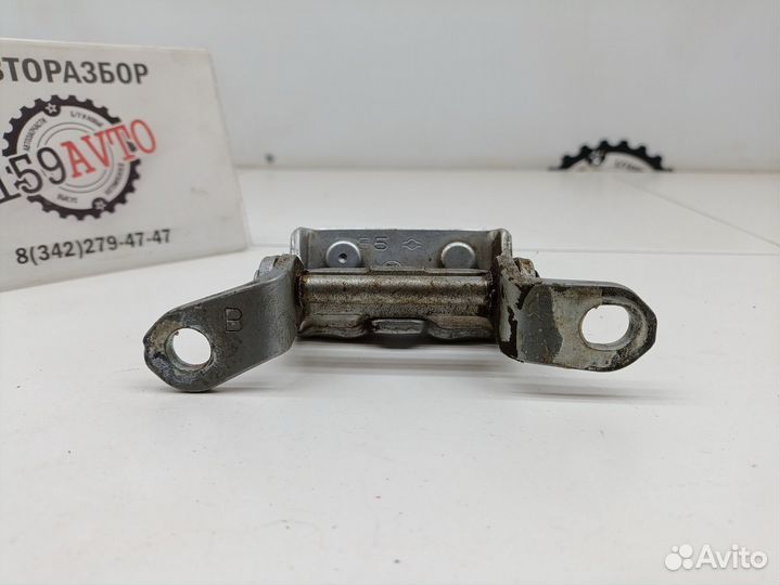 Петля двери задней правой верхняя Nissan X-Trail