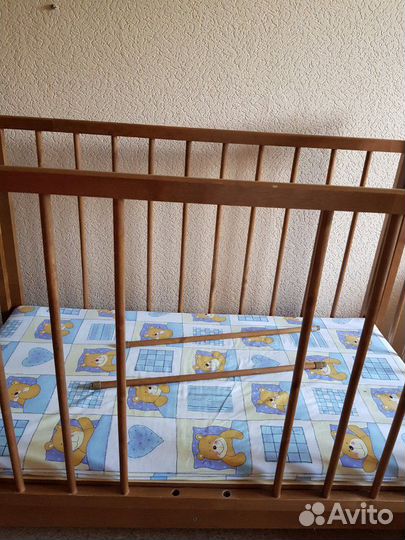 Кроватка детская