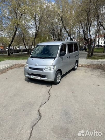 Toyota Town Ace 1.5 AT, 2008, 238 500 км