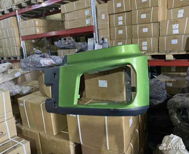 Облицовка фары (R зеленая часть бампера) Х3000 DZ9