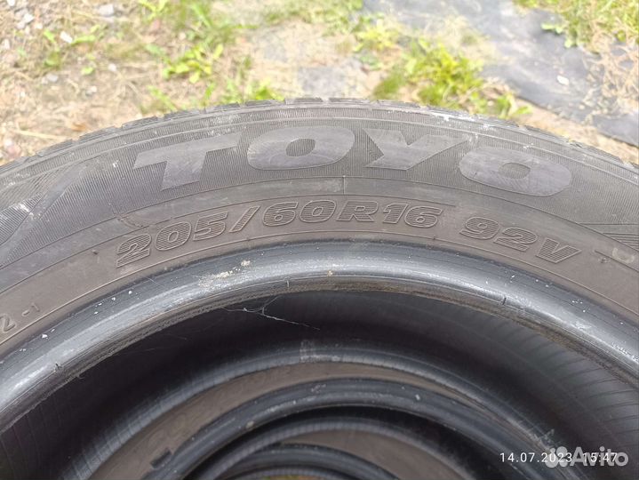 R16 Toyo Proxes CF2 205/60, PCD 0x98 DIA 10