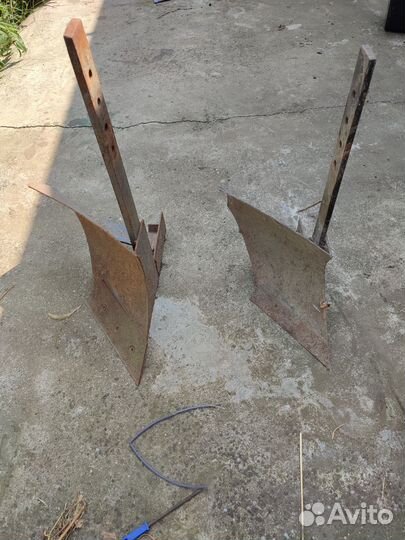 Плуг для мотоблока