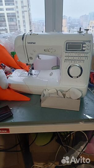 Швейная машина Brother innov is 25
