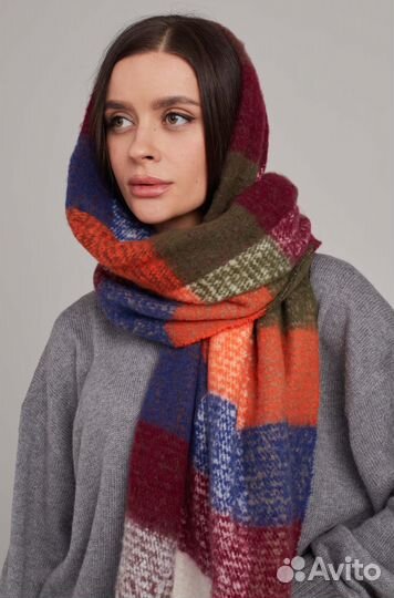 Женский теплый платок