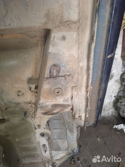 Задняя часть кузова Peugeot 308