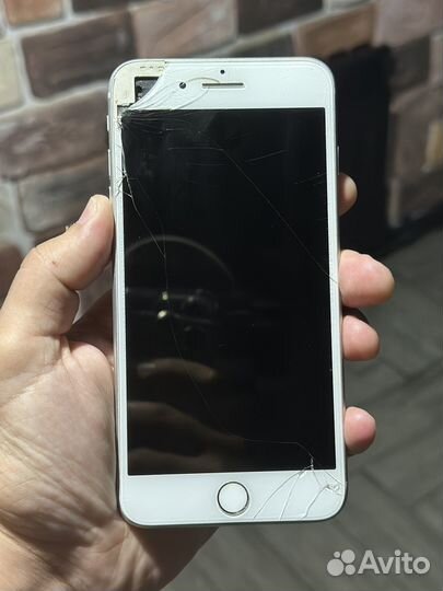 Телефон iPhone 8 plus 256g