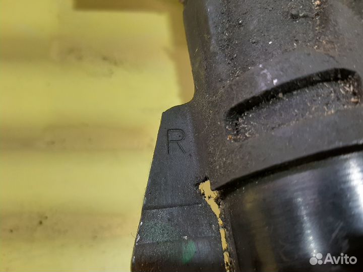 Стойка подвески передняя левая Mini Cooper R50