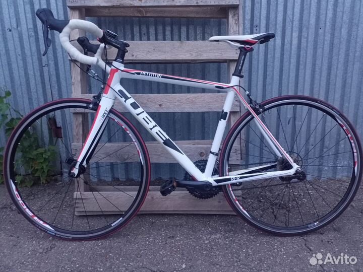 Шоссейный велосипед Cube Peloton CSL Race 28