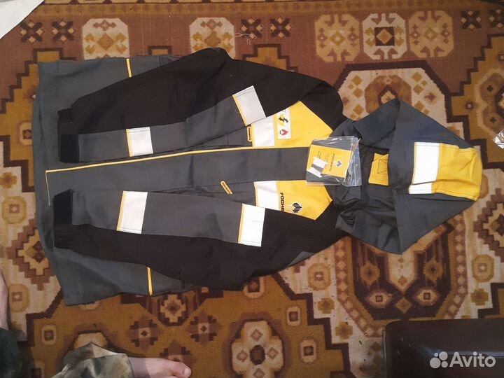 Костюм мужской для защиты от опз