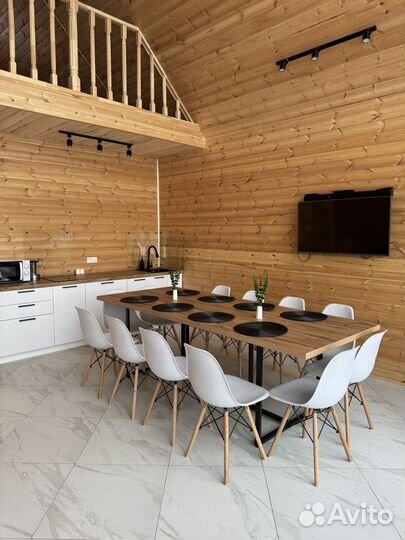 Дом с баней и бассейном