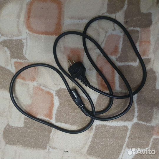 Кабель питания для компьютера