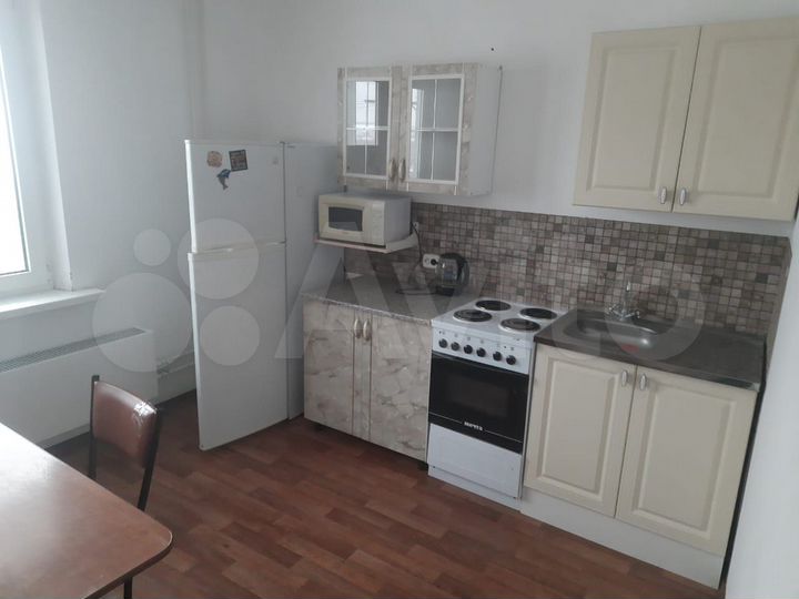 1-к. квартира, 38 м², 4/9 эт.