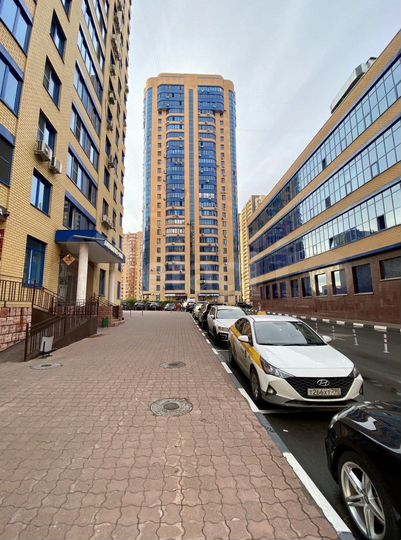 3-к. квартира, 123 м², 17/25 эт.