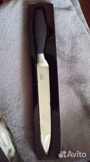 Кухонный нож сантоку и универсальный