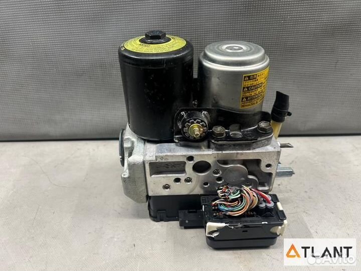 Блок abs toyota estima