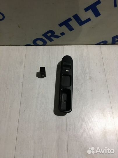 Кнопка стеклоподъемника peugeot 307 1.6 ат хетчбек