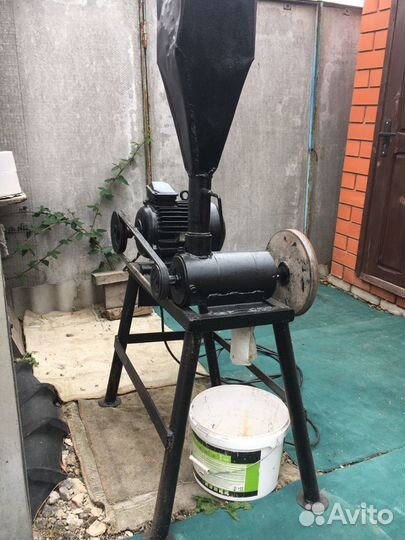 Зернорушилка,зернодробилка