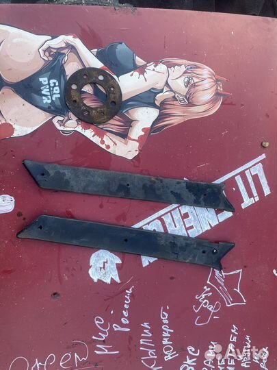 Накладки передних стоек niva 21213 21214