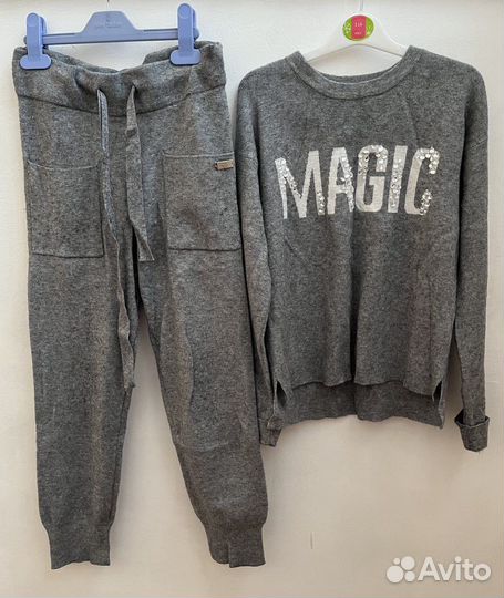 Одежда на девочку 140