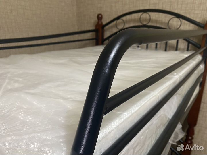 Двухъярусная кровать с диваном бу