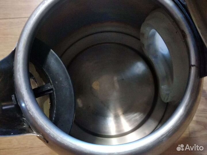 Электрочайник Vitek Raphsody