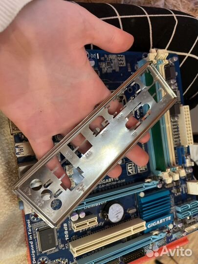 Материнская плата с процессором