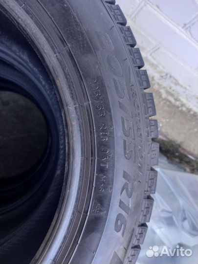 Pirelli Ice Zero FR 205/55 R16