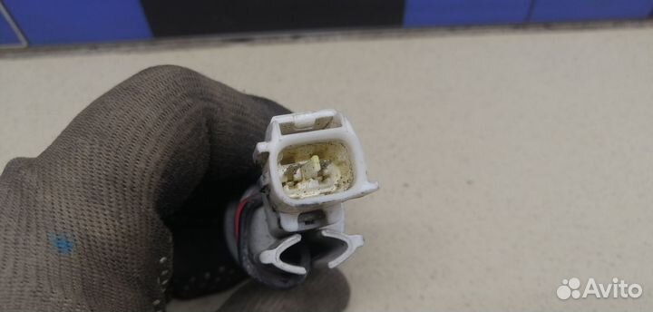 Патрон лампы Avensis II 2003-2008