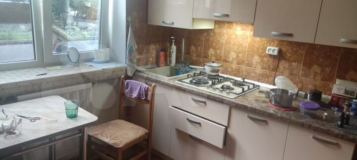 4-к. квартира, 80 м², 1/2 эт.