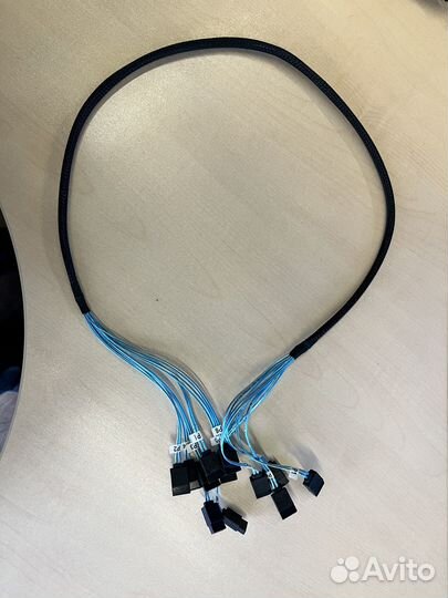 SATA кабель, 1 метр, 6 коннекторов