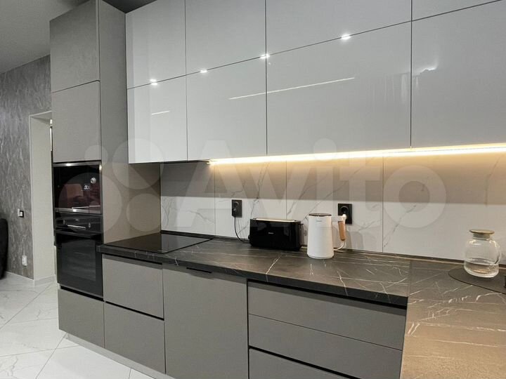 Коттедж 210 м² на участке 7 сот.