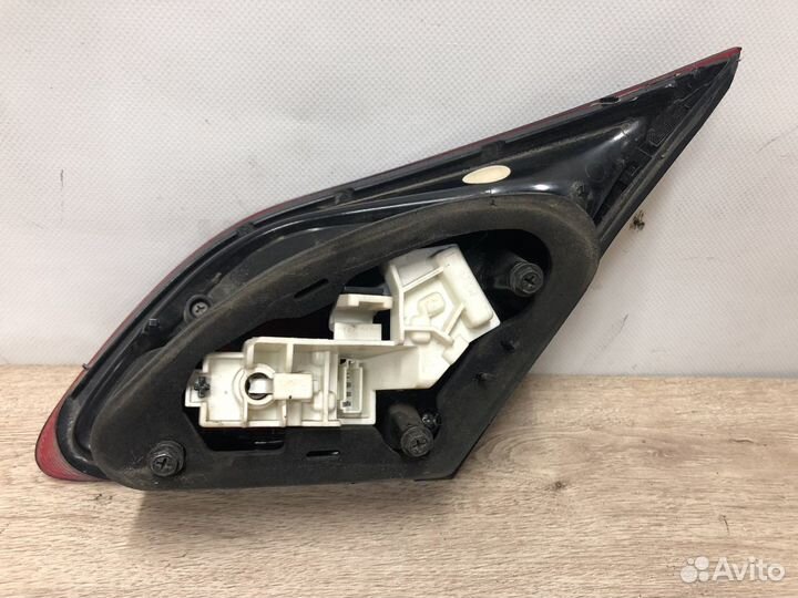 Фонарь в крышку багажника Астра j