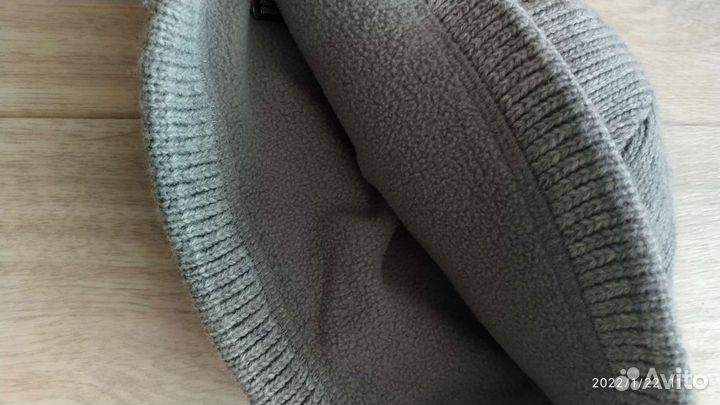 Новая мужская шапка