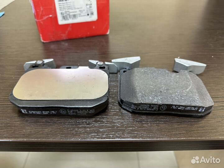 Тормозные накладки для BMW 34116859066