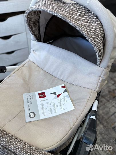 Коляска Retrus 3 в 1 льняная