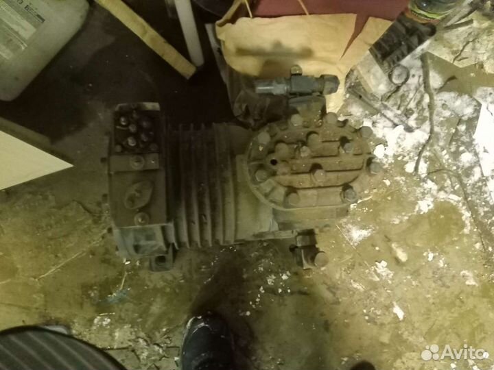 Компрессор