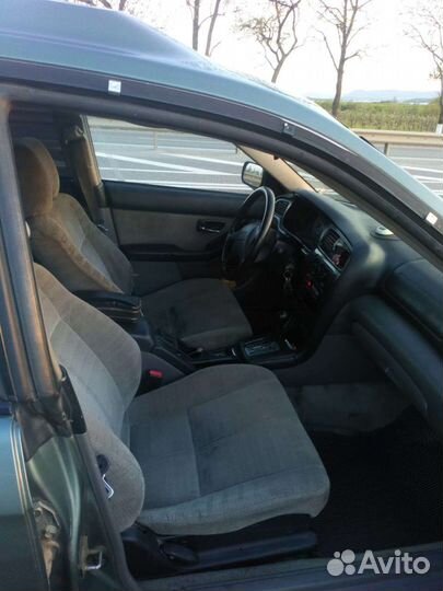 Subaru Legacy, 1999