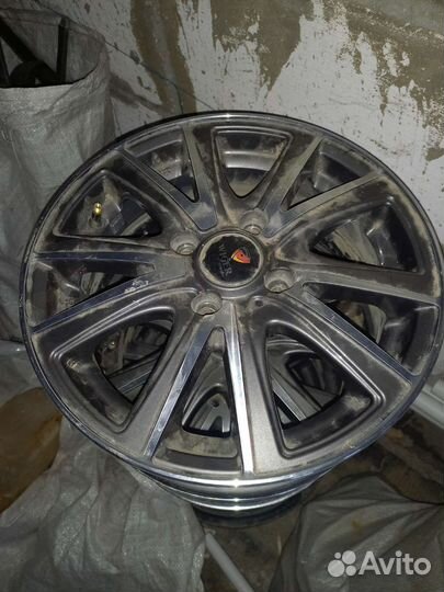 Автозапчасти