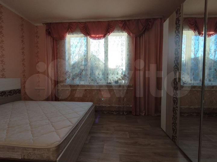 Дом 100,1 м² на участке 6 сот.