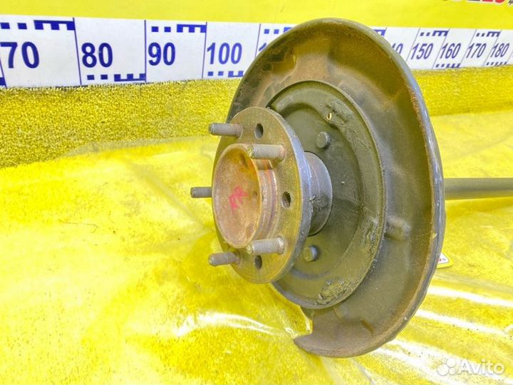 Полуось задний правый Toyota Tundra 145473