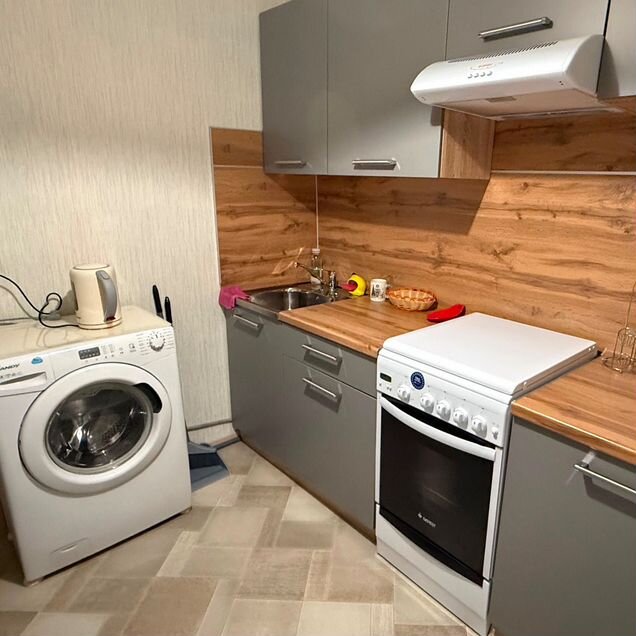 1-к. квартира, 33 м², 1/9 эт.