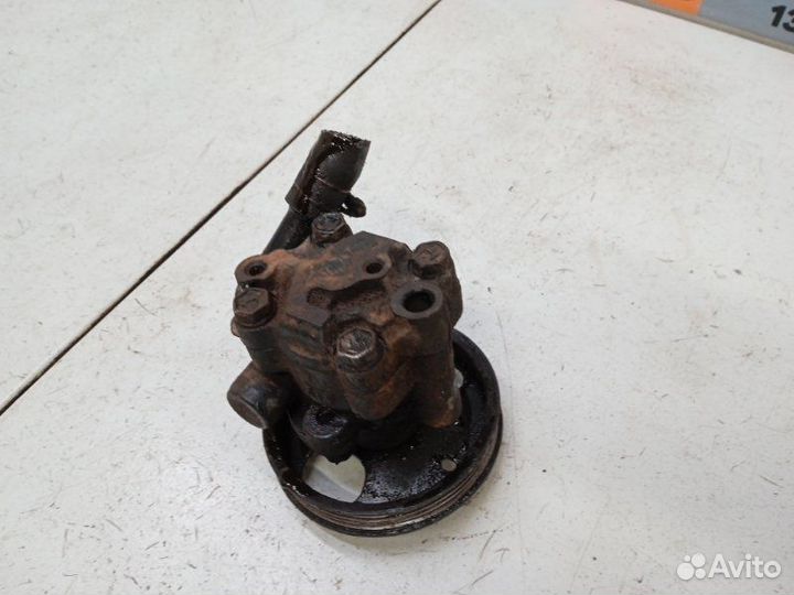 Насос гидроусилителя Nissan Primera P11 1.6 1998