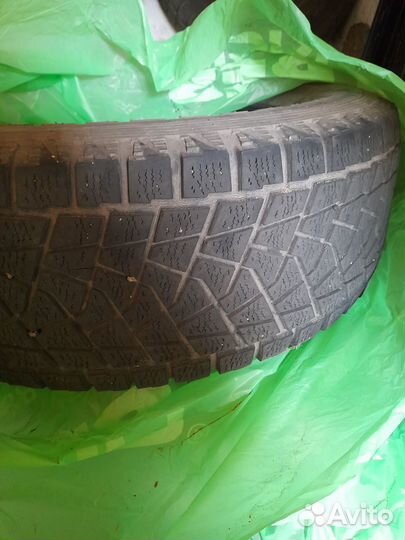 Bridgestone Blizzak DM-Z3 265/70 R16