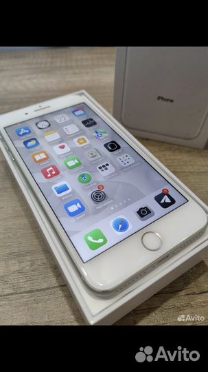 iPhone 8 Plus, 64 ГБ