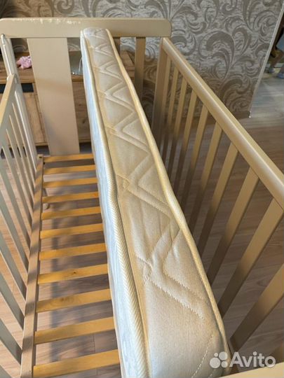 Кроватка для новорождённого