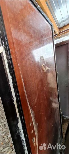 Дверь входная металлическая