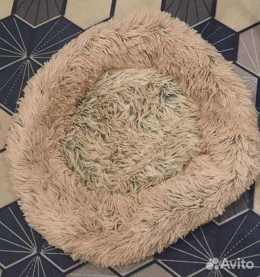 Лежак для кошек или собак