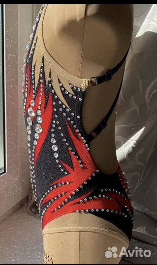 Купальник для синхронного плавания