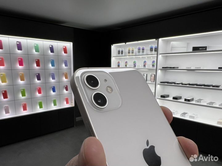 iPhone 12 128GB, White
